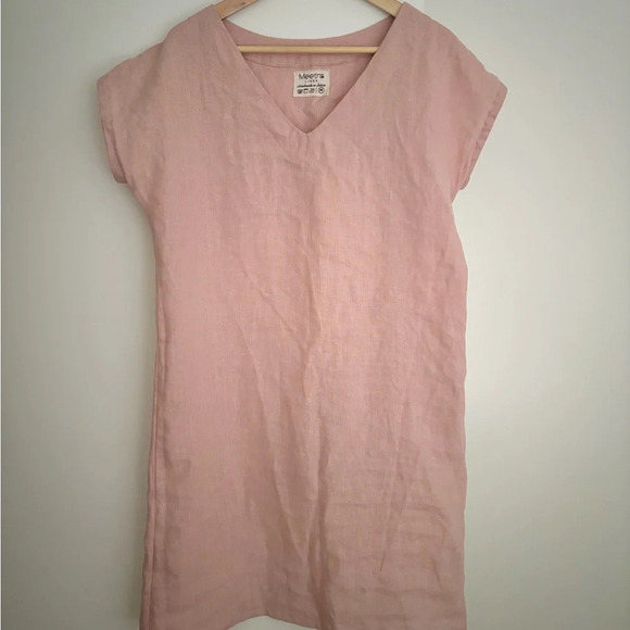 Linen dress from Meetra Linen (Etsy shop) size M coastal cottage vacation summer - Picture 2 of 10